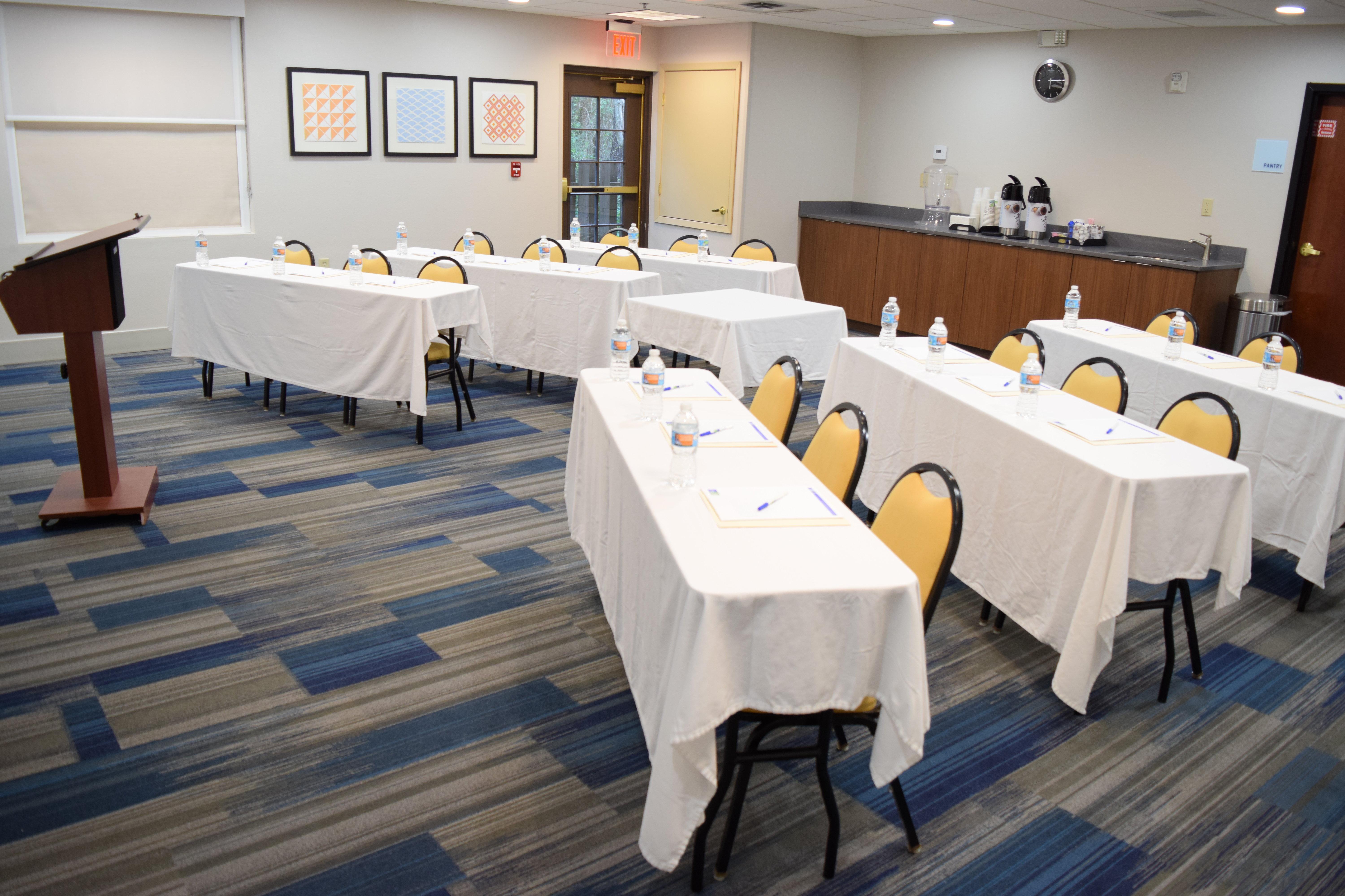 Hotel Express & Pensacola West I-10 By Ihg