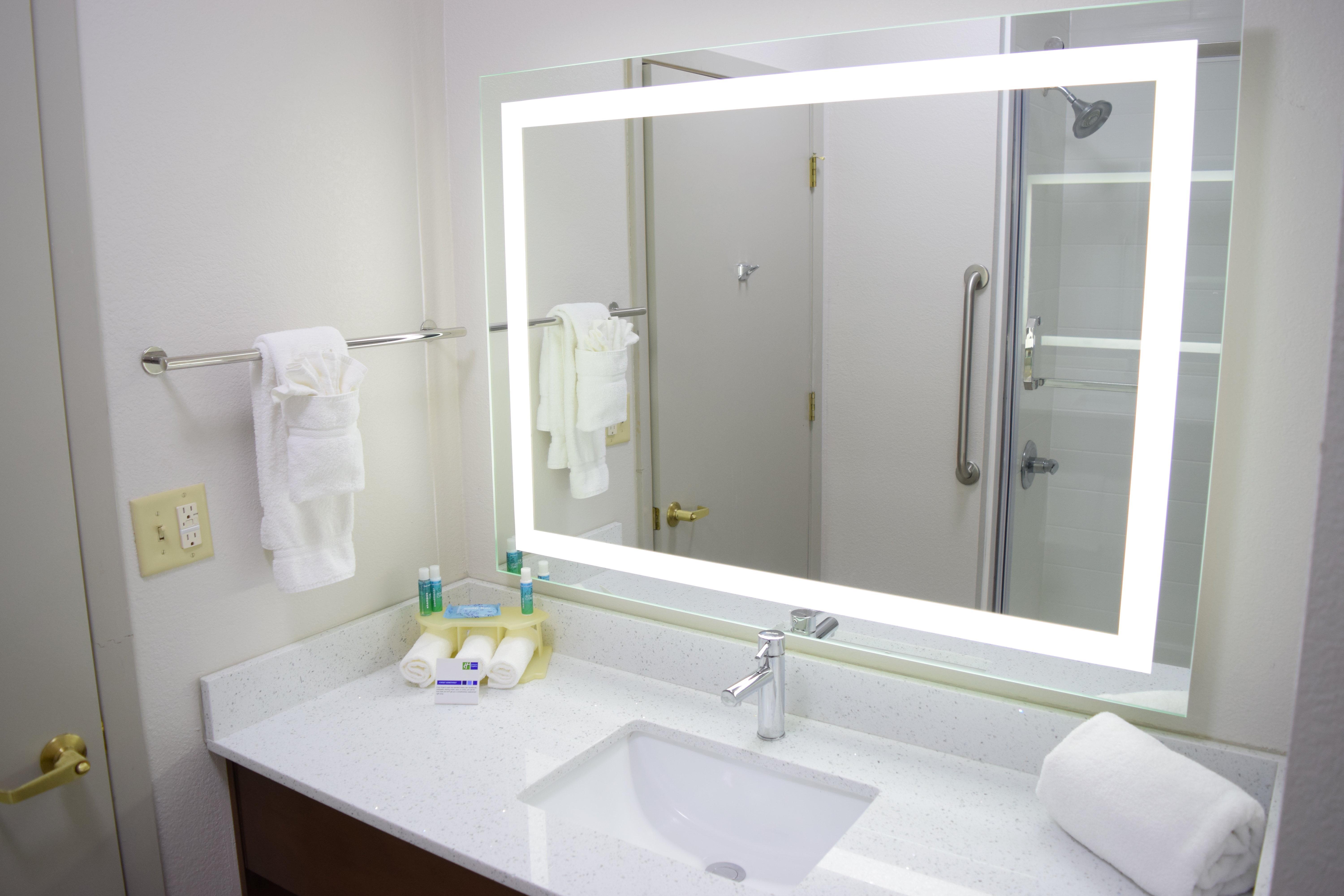Hotel Express & Pensacola West I-10 By Ihg Ferry Pass